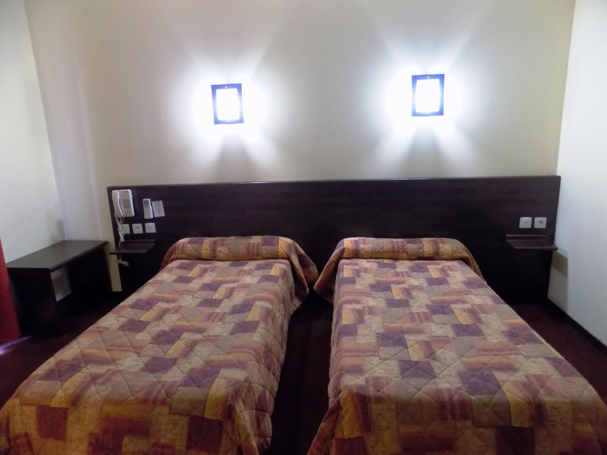 Hotel Estival Arriel Лурд Экстерьер фото